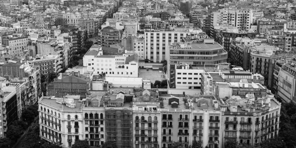 Derecho Inmobiliario / Abogados Inmobiliarios en Barcelona · Revisión y Modificación de Estatutos y Normas de la Comunidad